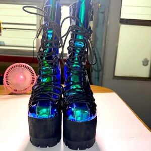 Dolls Kill CLUBEXX Holographic Mid Calf Platform Boots Green Blue Women’s 7M